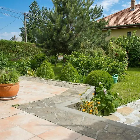 Holiday Balaton H496
